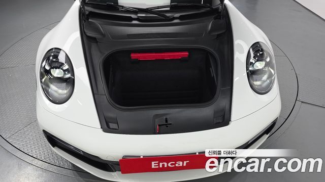 Porsche 911 2024 — photo 30