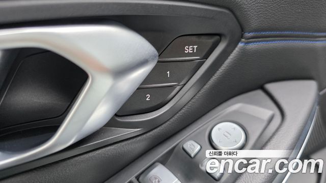 BMW 3-Series 2021 — photo 24