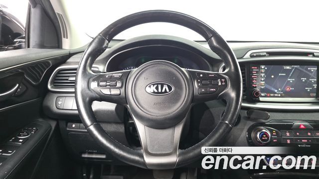 Kia Sorento 2015 — photo 13