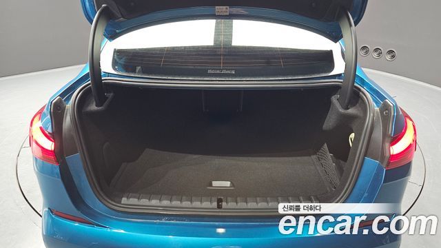BMW 2-Series 2021 — photo 26