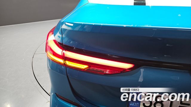 BMW 2-Series 2021 — photo 9