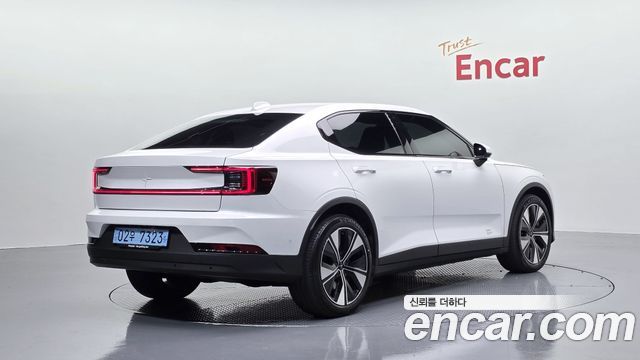 Polestar Polestar 2 2023 — photo 2