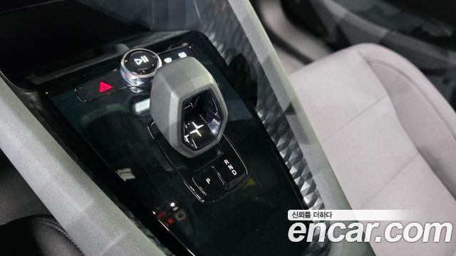 Polestar Polestar 2 2023 — photo 12