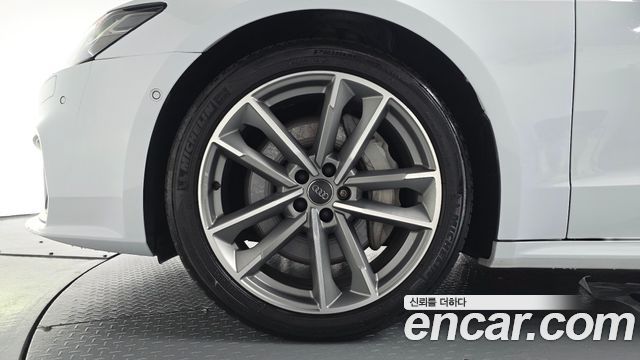 Audi A7 2020 — photo 5