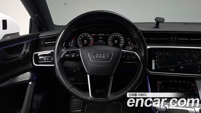 Audi A7 2020 — photo 18