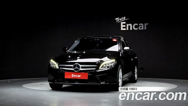 Mercedes-Benz C-Class 2020 — photo 3