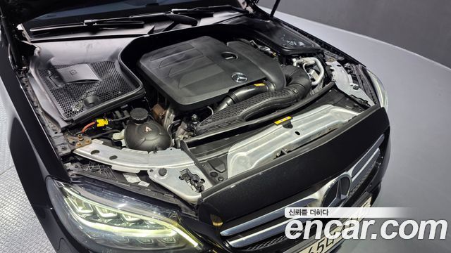 Mercedes-Benz C-Class 2020 — photo 6