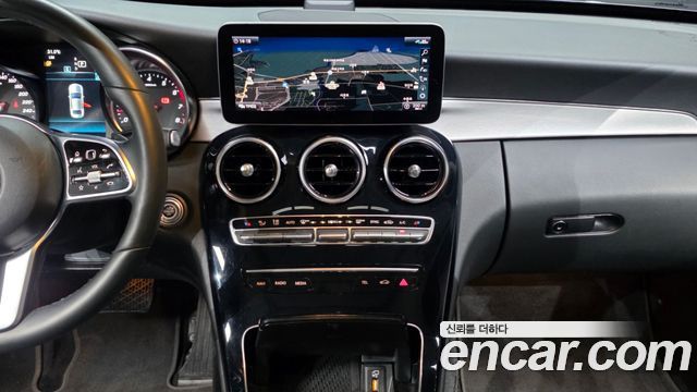 Mercedes-Benz C-Class 2020 — photo 20