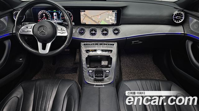 Mercedes-Benz CLS-Class 2020 — photo 7