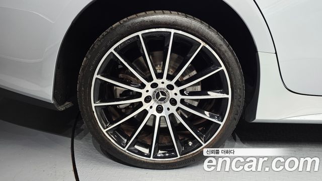 Mercedes-Benz CLS-Class 2021 — photo 5