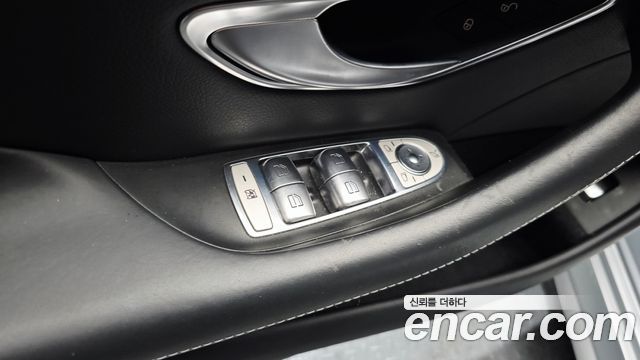 Mercedes-Benz CLS-Class 2021 — photo 21