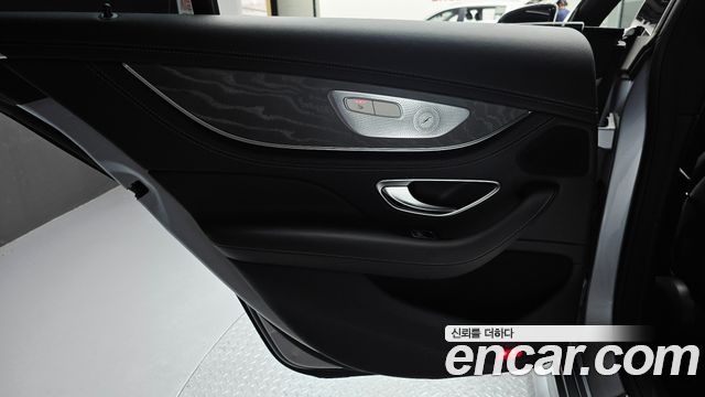 Mercedes-Benz CLS-Class 2021 — photo 15