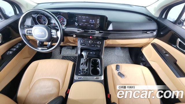 Kia Canival 2022 — photo 7
