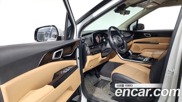 Kia Canival 2022 — photo 10