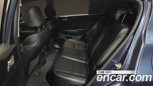 Kia Sportage 2019 — photo 11