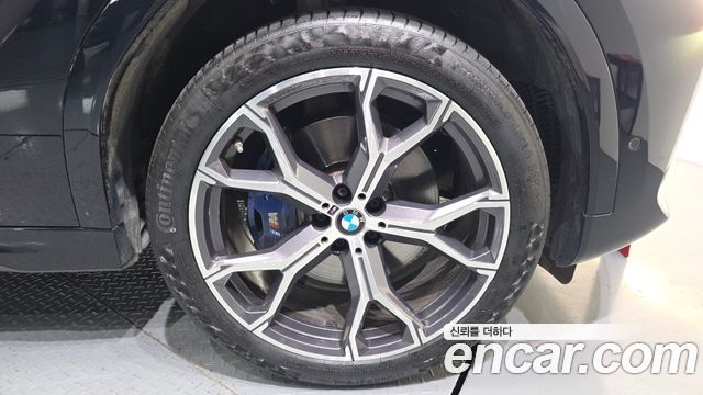 BMW X6 2023 — photo 7