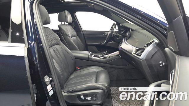BMW X6 2023 — photo 16