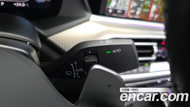 BMW X6 2023 — photo 29