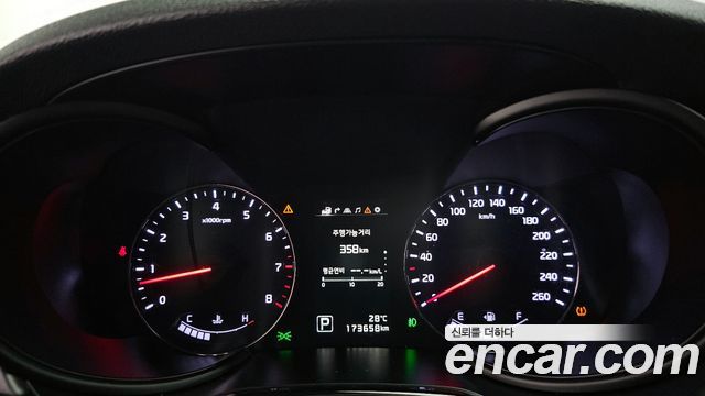 Kia K9 2016 — photo 8