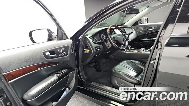 Kia K9 2016 — photo 10