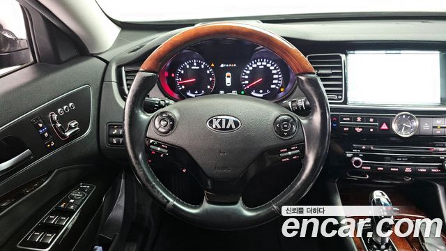Kia K9 2016 — photo 13