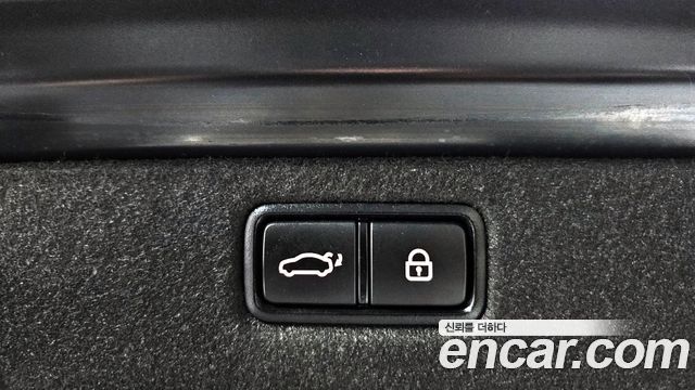 Kia K9 2016 — photo 18