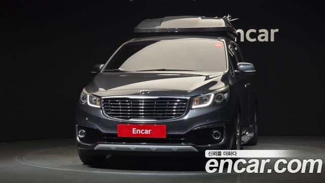 Kia Canival 2015 — photo 3