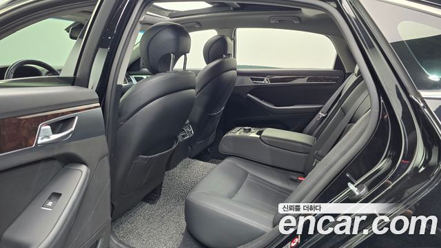 Hyundai Genesis 2016 — photo 12