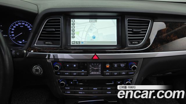 Hyundai Genesis 2016 — photo 14