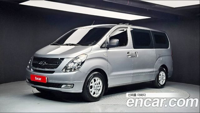 Hyundai Starex 2014 — photo 1