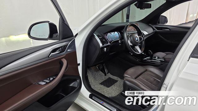 BMW X3 2019 — photo 13