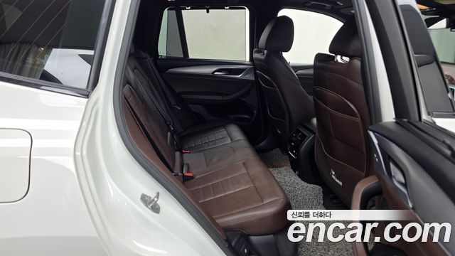 BMW X3 2019 — photo 18