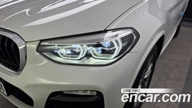 BMW X3 2019 — photo 8