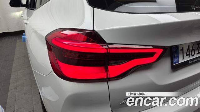 BMW X3 2019 — photo 9