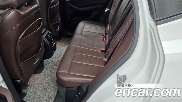 BMW X3 2019 — photo 16