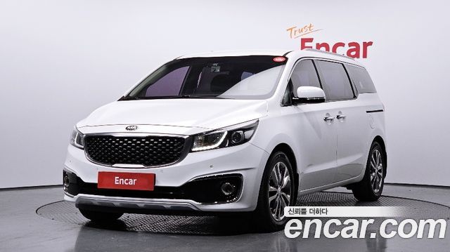 Kia Canival 2018 — photo 1