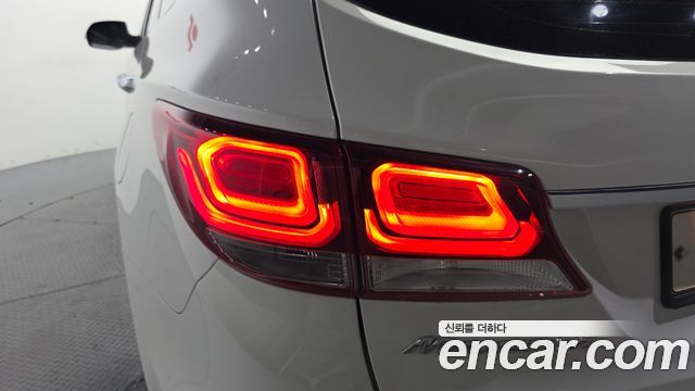 Hyundai Maxcruz 2017 — photo 9