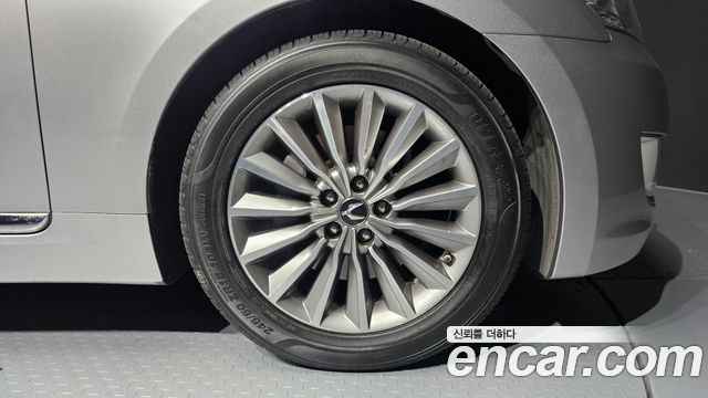 Hyundai Equus 2013 — photo 7