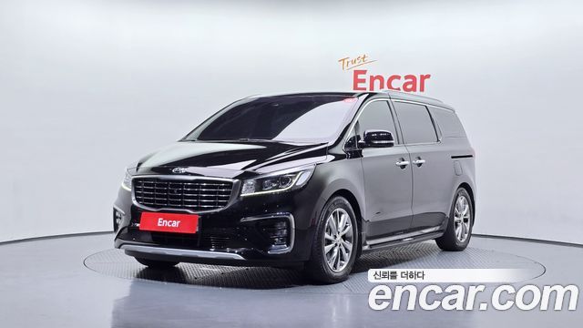 Kia Canival 2019 — photo 1