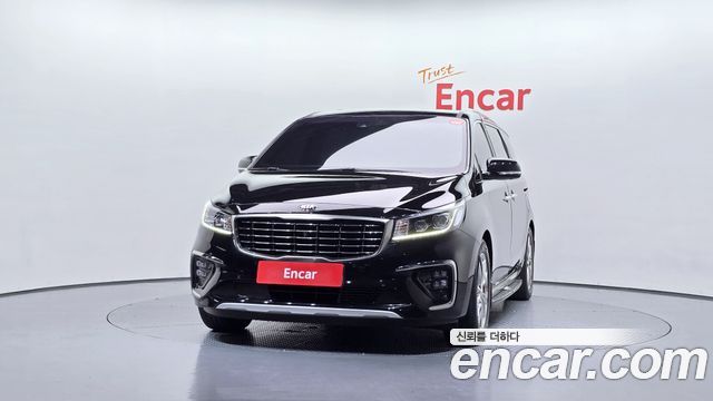 Kia Canival 2019 — photo 3