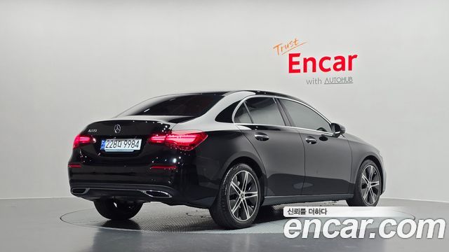 Mercedes-Benz A-Class 2024 — photo 2