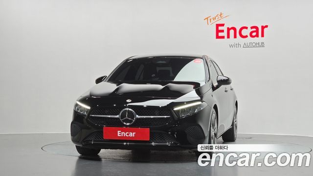 Mercedes-Benz A-Class 2024 — photo 3
