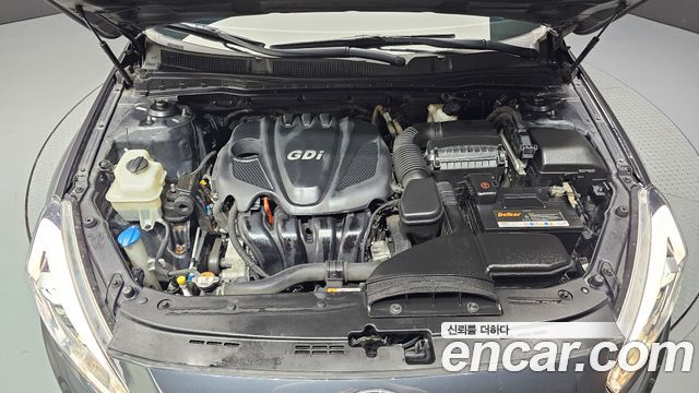 Kia K7 2016 — photo 6