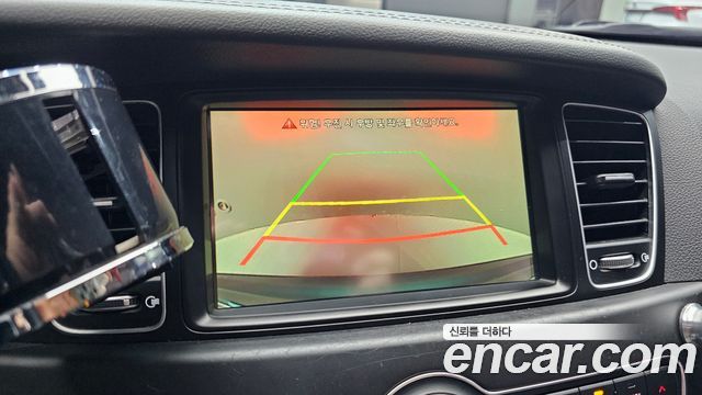 Kia K7 2016 — photo 17