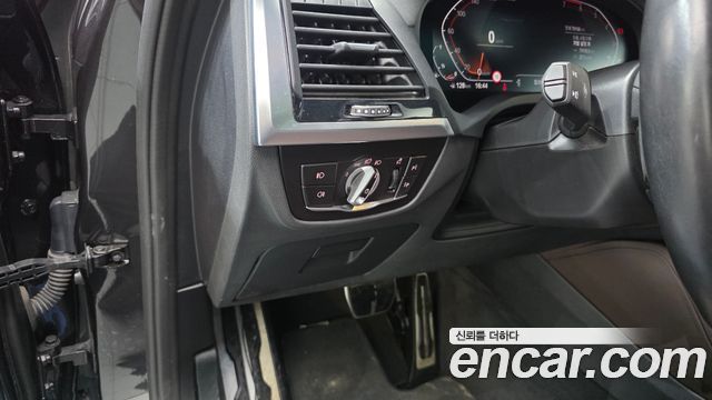 BMW X4 2021 — photo 20
