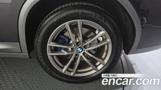 BMW X4 2021 — photo 7