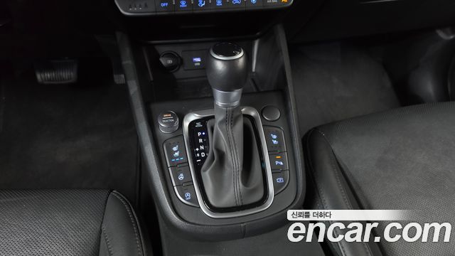 Hyundai Kona 2022 — photo 12
