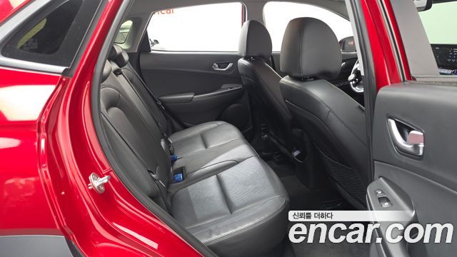 Hyundai Kona 2022 — photo 17