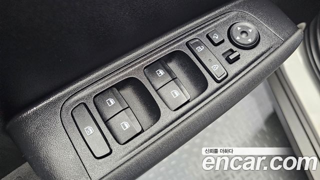 Hyundai Casper 2023 — photo 24