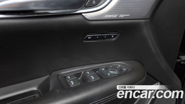 Cadillac XT5 2020 — photo 26